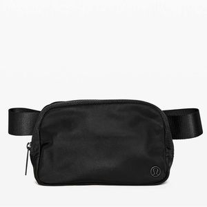 Lululemon Everywhere Belt Bag L1